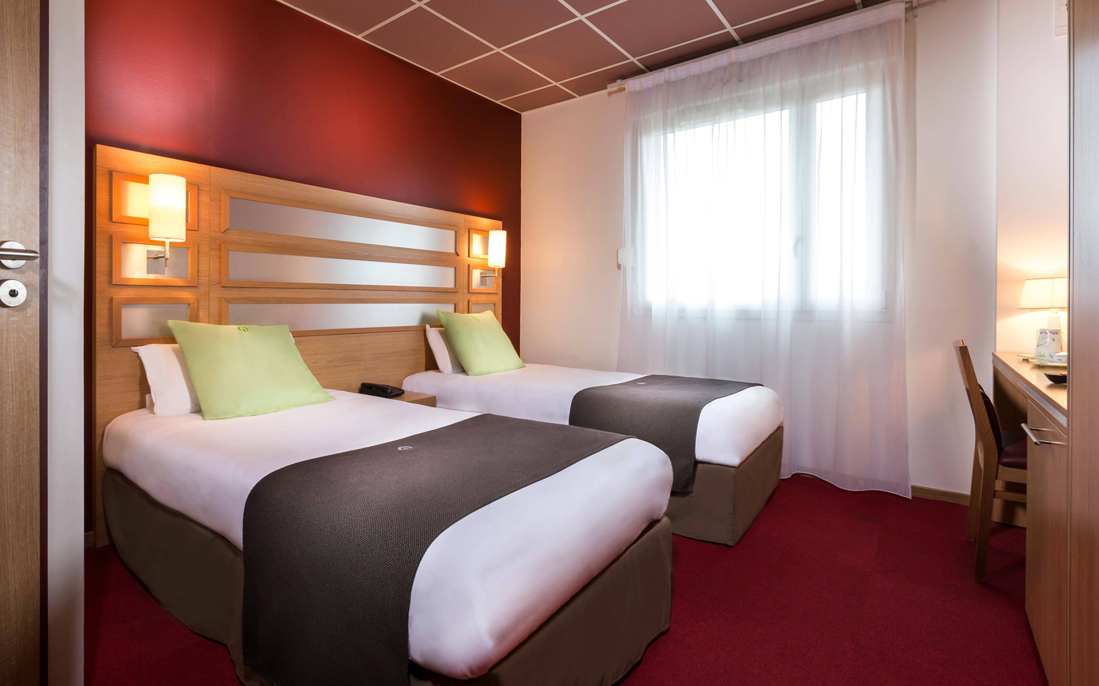 Hotel Campanile Metz Nord - Talange Esterno foto