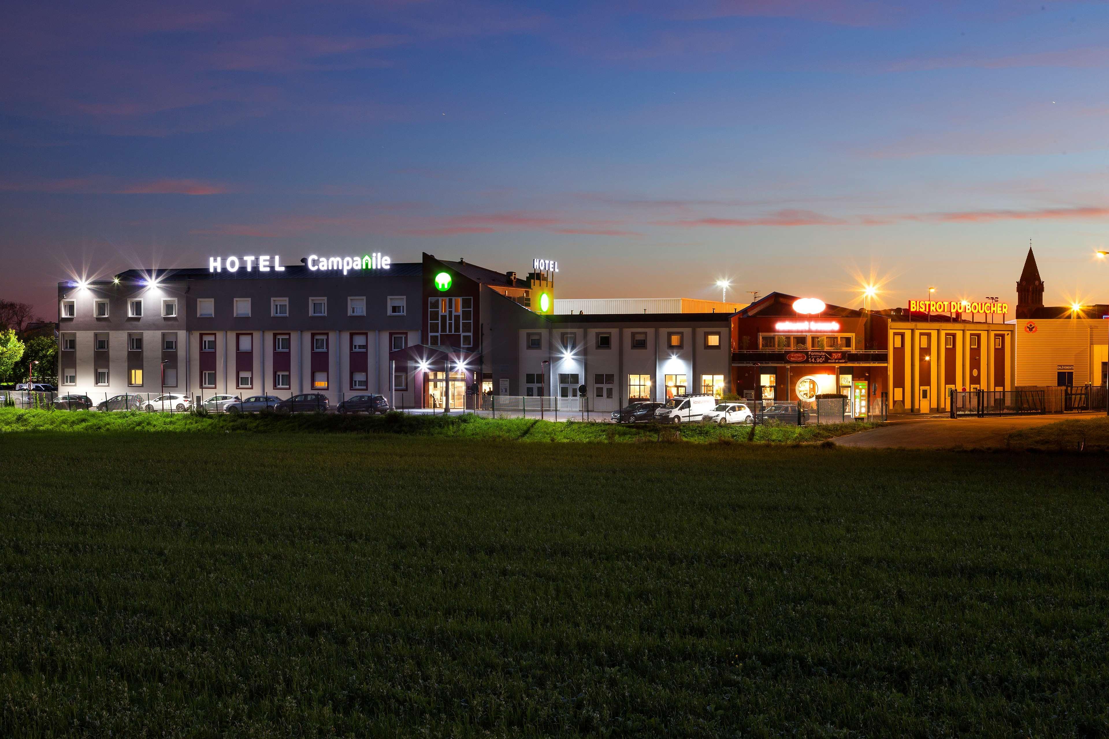 Hotel Campanile Metz Nord - Talange Esterno foto